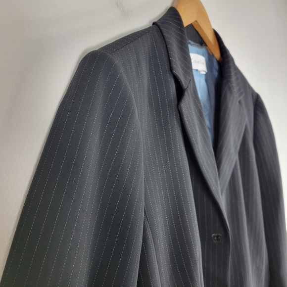 Calvin Klein Pinstripe Single Breasted Toggle Twist Button Notch Lapel Blazer - Picture 3 of 9